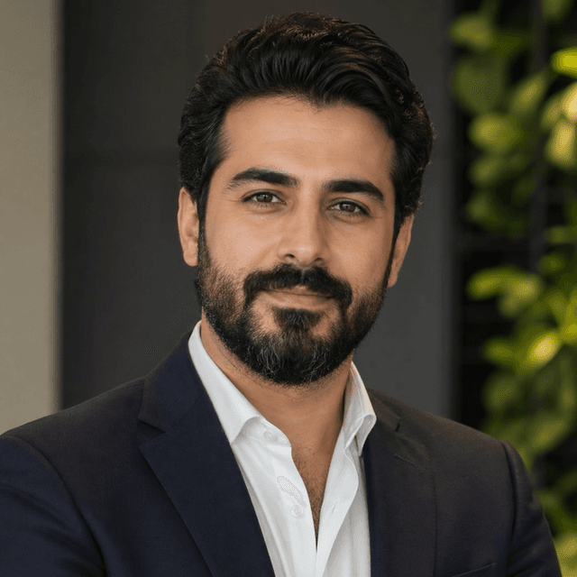 Reza Arash